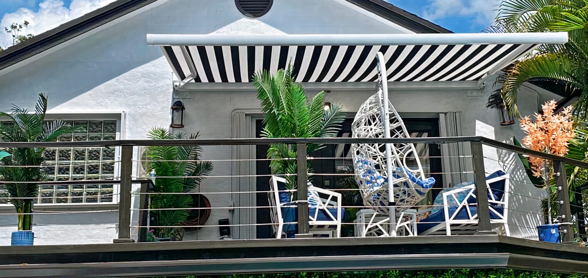 deck patio retractable awning in florida