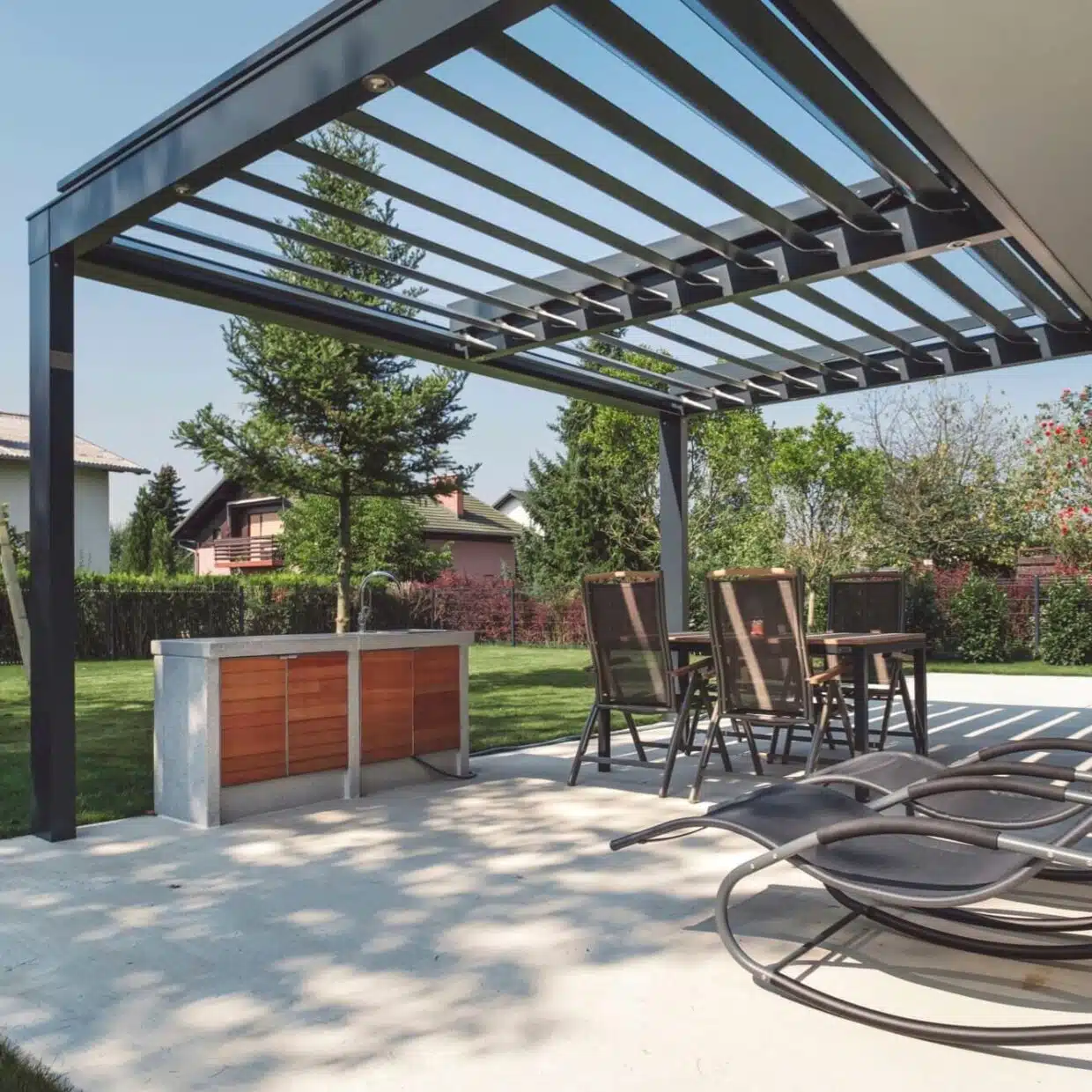 vinyl pergola in miami 1
