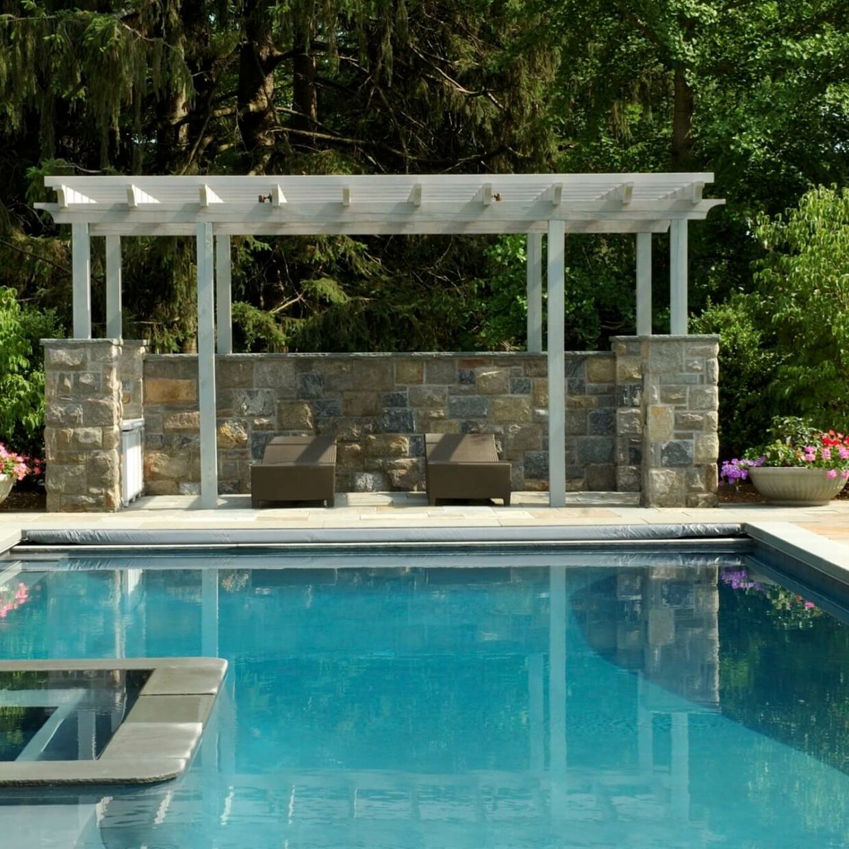 vinyl pergola in miami 5